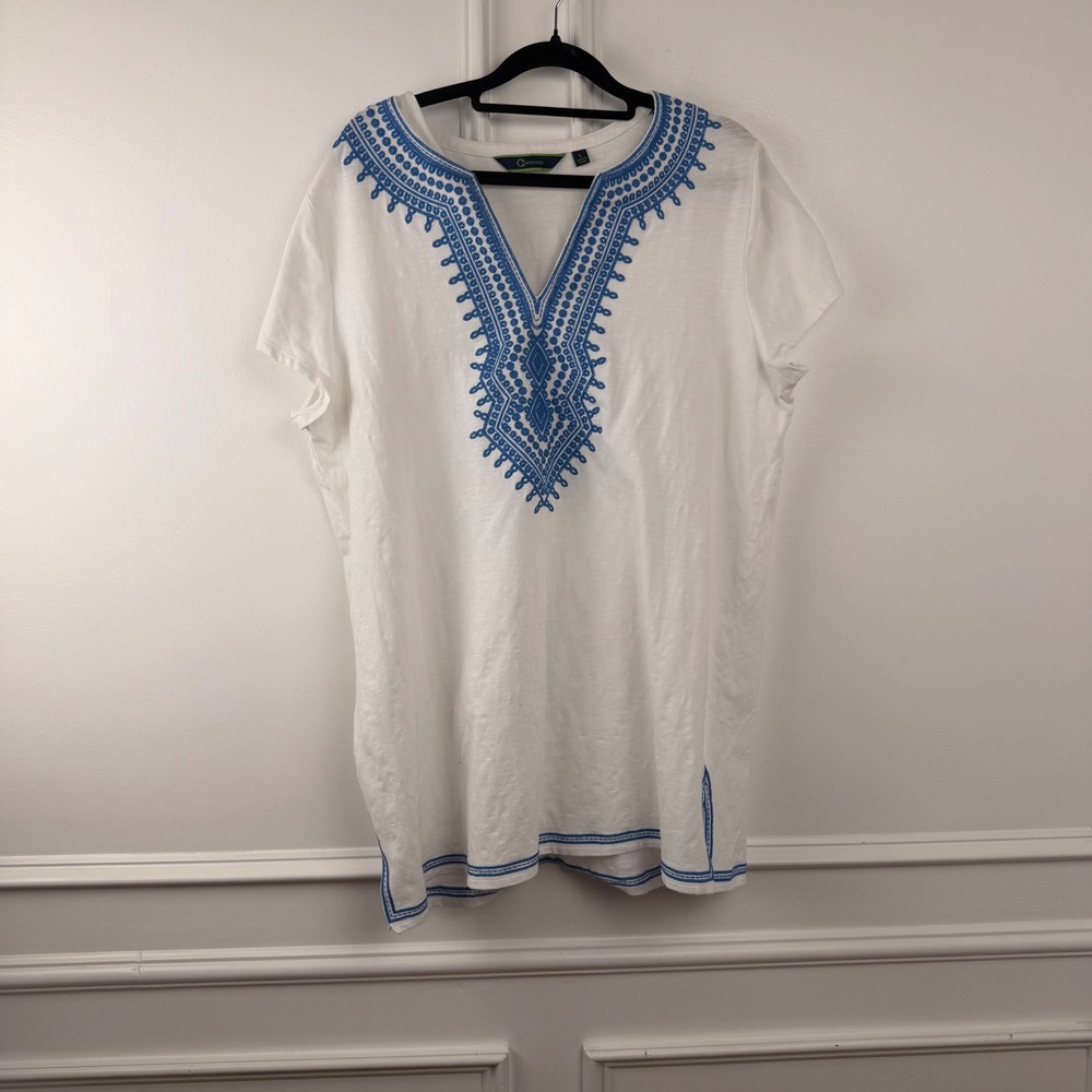 C. Wonder Womens White Blue Embroidered V-Neck Tunic Top Short Sleeve Large